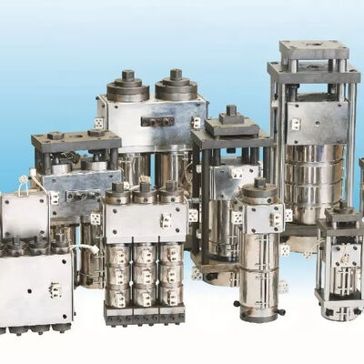 কেনা মিরর পোলিশ 42CrMo ডাই হেড মিনি 8 বছর জীবন সঙ্গে ব্লো মোল্ডিং মেশিনের জন্য online manufacture