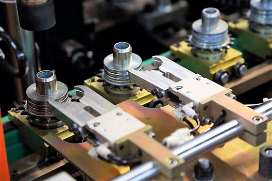 কেনা সম্পূর্ণ স্বয়ংক্রিয় 0 ~ 20L PET ওয়াটার অয়েল বোতল পানীয় প্লাস্টিক কন্টেইনার ব্লো মোল্ডিং মেশিন online manufacture