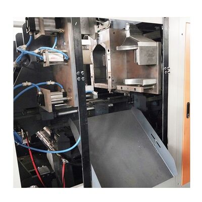 এক্সট্রুশন ব্লো মোল্ডিং মেশিন 440V 415V 380V 220V PE 4 গ্যালন 5 গ্যালন জল বোতল হ্যান্ডেল সঙ্গে খনিজ জল ধারক